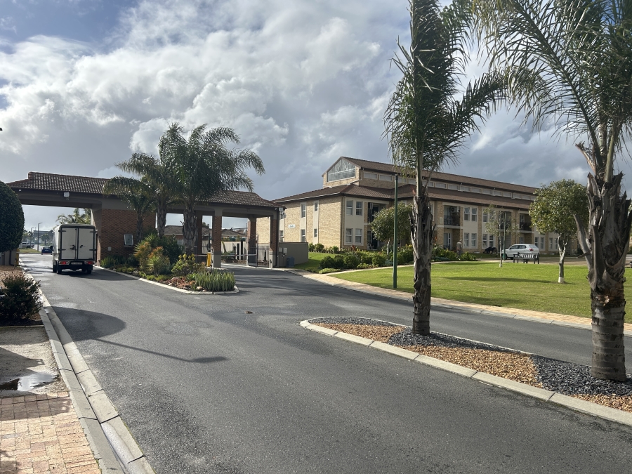 2 Bedroom Property for Sale in Sonkring Western Cape